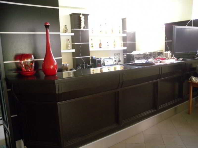 Hotel Aulona ซารานเดอ ภายนอก รูปภาพ