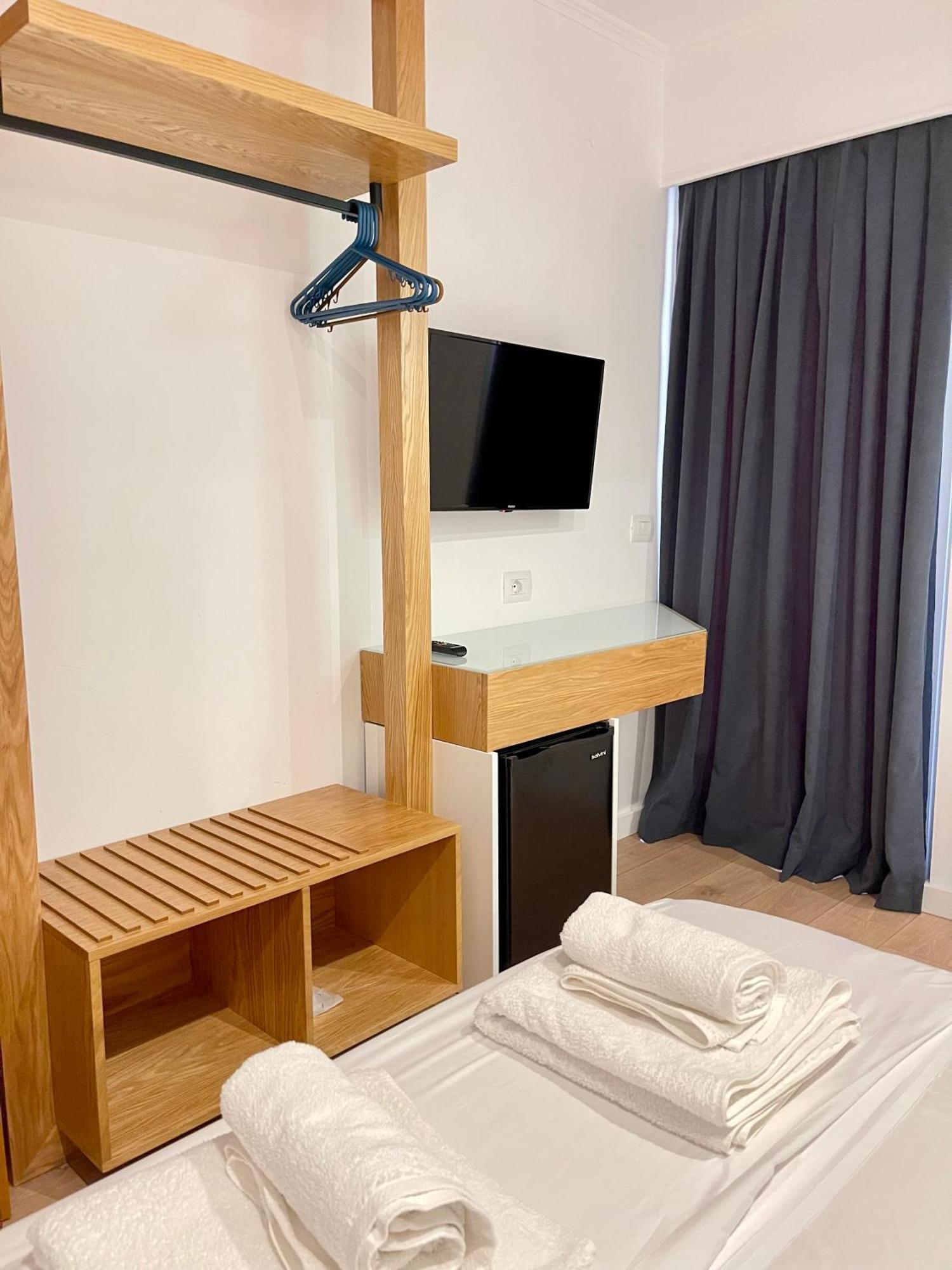 Hotel Aulona ซารานเดอ ภายนอก รูปภาพ