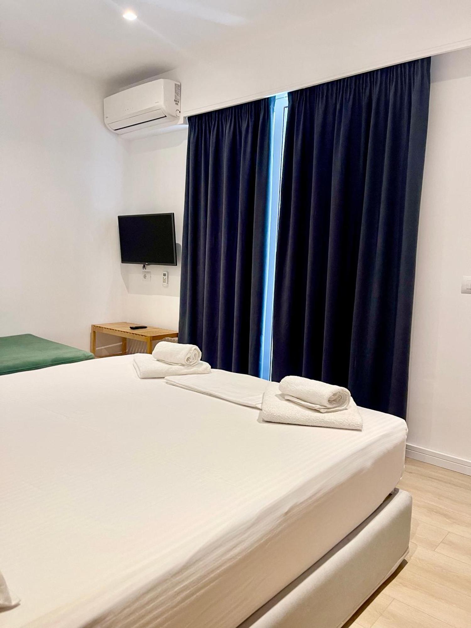 Hotel Aulona ซารานเดอ ภายนอก รูปภาพ